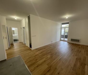 location Appartement T3 DE 61.6m² À VIENNE - Photo 1