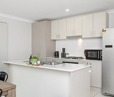 2 Muirfield Way, Medowie NSW 2318 - House For Rent | Domain - Photo 6