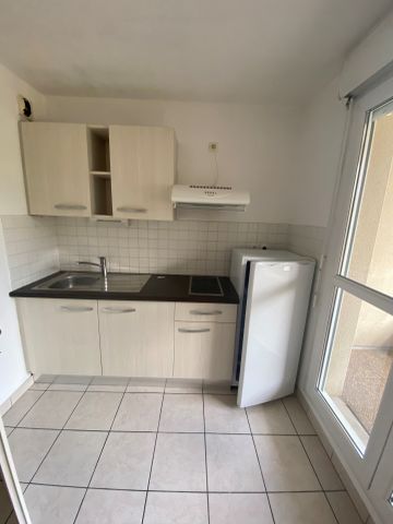 Location Appartement 2 pièces 40m² RODEZ 12000 - Photo 5