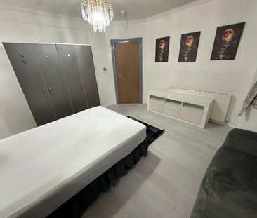 Room in a Shared House, Dollis Hill Avenue, NW2 - Photo 6