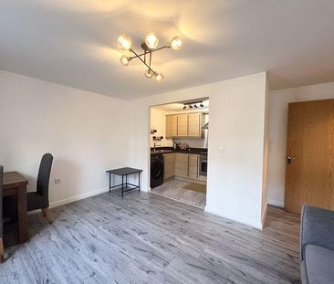 2 bedroom apartment to rent - Photo 3