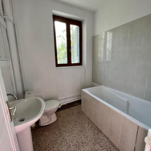 APPARTEMENT 2 pièce(s) - 43m² - Photo 1