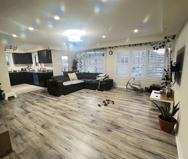 For Lease - 200 Veterans Drive Unit# 100, Brampton, Ontario - Photo 1