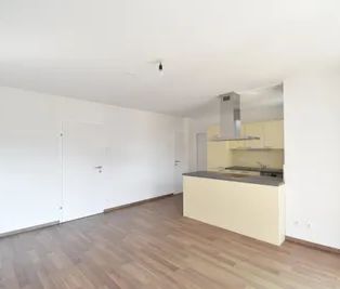 Schöne 2 - Zimmer Neubauwohnung | mit Balkon hofseitig | ab sofort - Foto 2