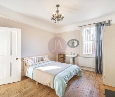 6 bedroom semi-detached house to rent - Photo 4