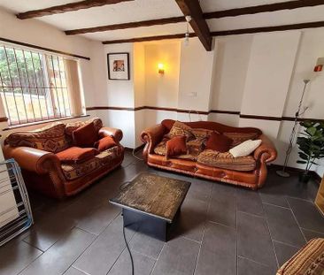 7 bedroom detached house to rent - Photo 1