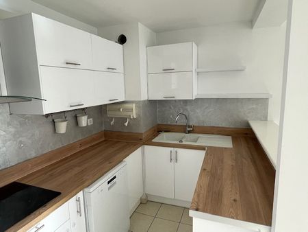 3 pièces - Meublé - 61,8 m² - 2ème étage - Colocation autorisée - Photo 3