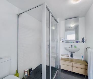 2Bedrooms, 2Bathrooms - Photo 4