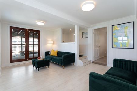 Quintessential Queenslander for the Whole Family - Photo 2