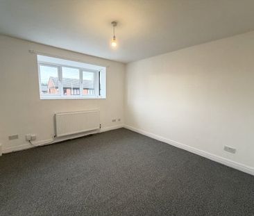 Chapel Court, St Helens, WA10 3DP - Photo 4