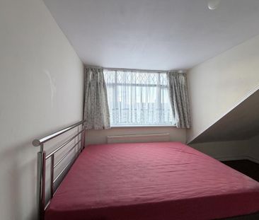 1 bedroom in a house share to rent - Photo 4