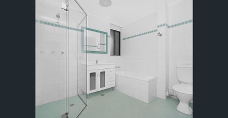 Townhouse set in a peaceful & leafy complex - Photo 5