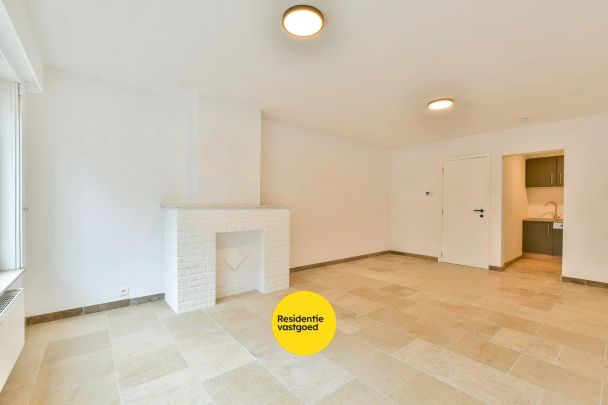 Te huur: gelijkvloers 2-slaapkamerappartement in centrum De Haan! - Foto 1