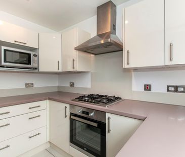 2 bedroom apartment to rent - Photo 5