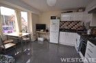 3 Bed - Wokingham Road, Reading - Photo 5