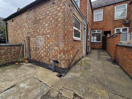 Rowsley Street, Evington, Leicester, LE5 - Photo 2