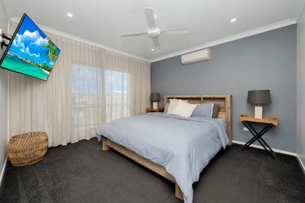 Executive Property Combines Luxury and Convenience - Photo 1