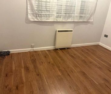 Garfield Court, Handcross Road, Luton - Photo 5