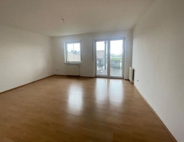 Helle 2-Zimmer-Wohnung mit Einbauküche und Balkon in Heimfeld - Photo 1