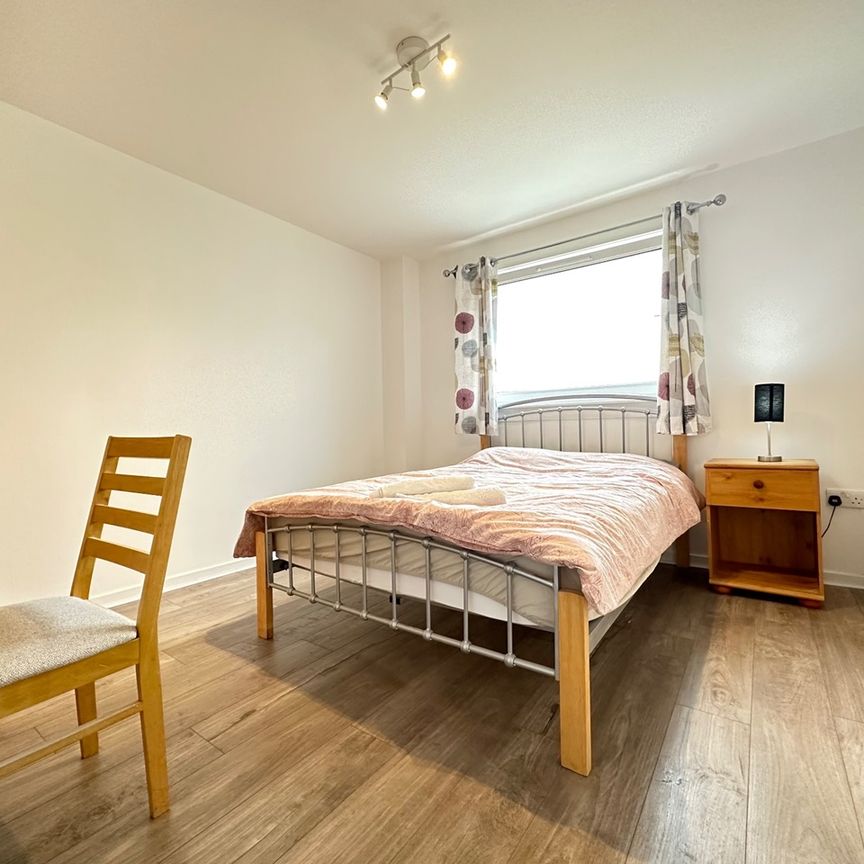 3 Bed Flat, Dumbryden Grove, EH14 - Photo 1