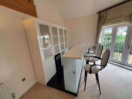 Eastcote Road, Pinner, Middlesex, HA5 - Photo 2