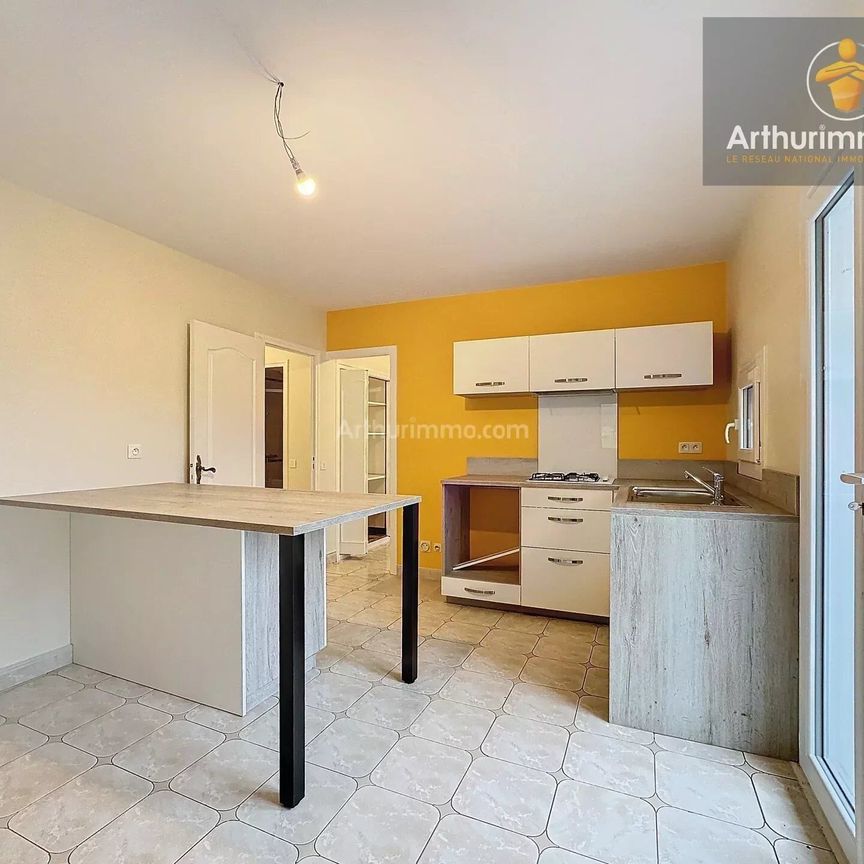 Location Appartement 5 pièces 150 m2 à Bourgoin-Jallieu - Photo 1