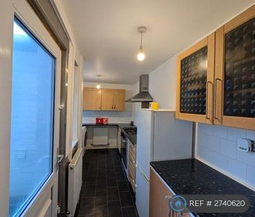2 bedroom terraced house to rent - Photo 4