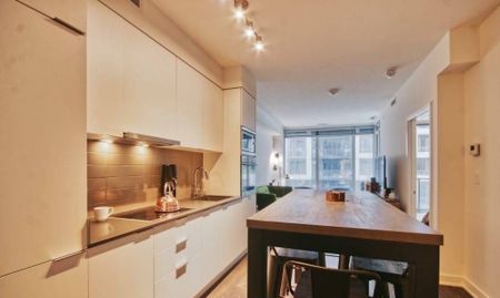 For Lease - 27 Bathurst Street Unit# 909, Toronto, Ontario - Photo 4