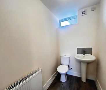 3 bedroom detached house to rent - Photo 6