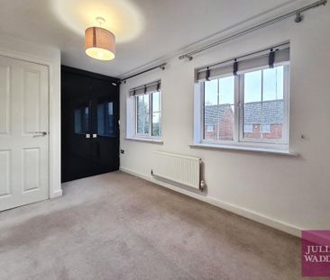 2 bedroom semi-detached house to rent - Photo 6