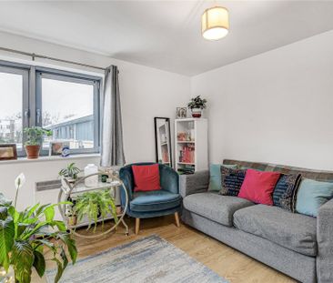 Wallace Court, 288 Balham High Road, SW17 - Photo 6