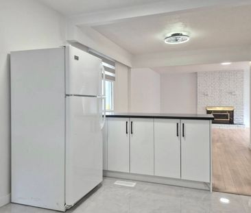 11166 80 Avenue, Delta - Photo 2