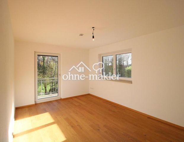 Neuwertige DHH in Deining - Foto 1