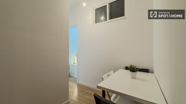 barcelona, Catalonia 08015 - Photo 1