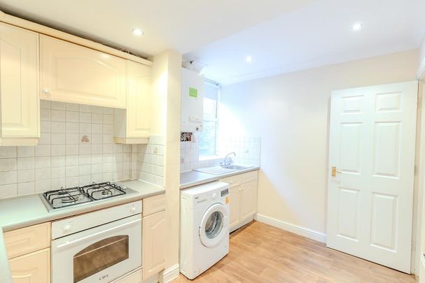 1 bedroom flat to rent - Photo 1