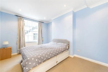 2 bedroom flat in Pimlico - Photo 4