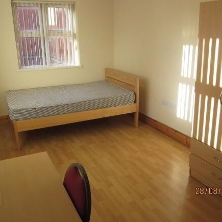 Unit 3, 50 College Park Avenue, Belfast, BT7 1LR - Photo 1