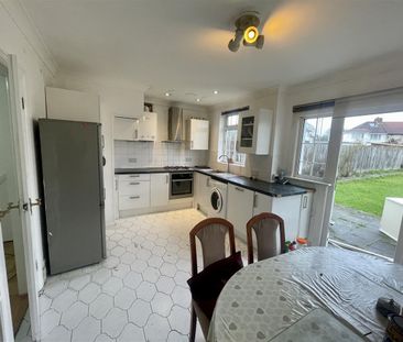 Clewer Crescent, Harrow - Photo 6