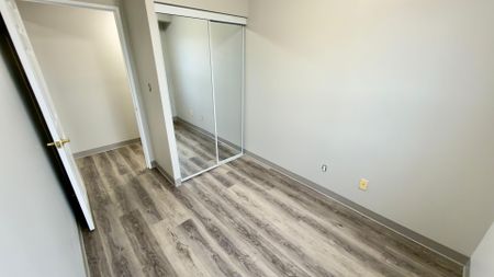 For Lease - 274 Erb Street Unit# 804, Waterloo, Ontario - Photo 2