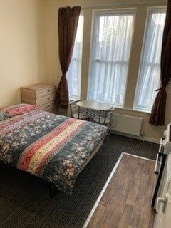 Studio Flat, Belmont Road, N15 - Photo 3