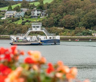 Coombe Road, Dartmouth - Photo 1