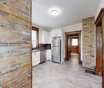 For Lease - 333 Millard Avenue Unit# Upper, Newmarket, Ontario - Photo 6