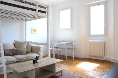 Grand T1 rénové - Photo 3