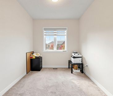 For Lease - 6 Dumaine Street, Whitby, Ontario - Photo 5
