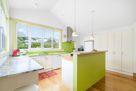 A Gem in Eden, Available Fully Furnished - Photo 4