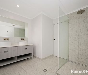 SHARE HOUSE IN ANNANDALE - Photo 5