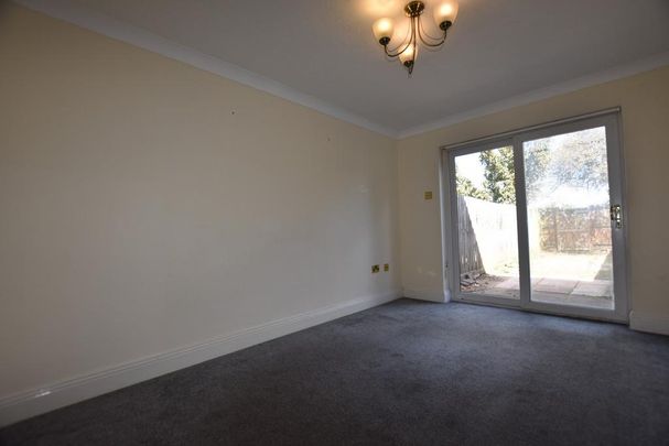 2 bedroom terraced house to rent - Photo 1