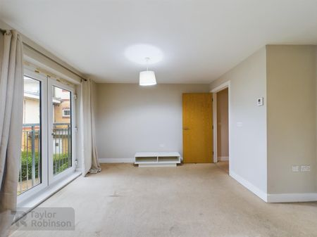 Rathlin Road, Broadfield, Crawley - Photo 3