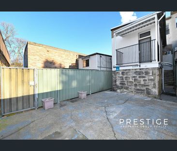 RENOVATED FLAT SECONDS AWAY FROM ARNCLIFFE STATION! - Photo 6