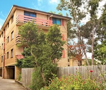 Beautifully Renovated Two-Bedroom Unit! - Photo 2